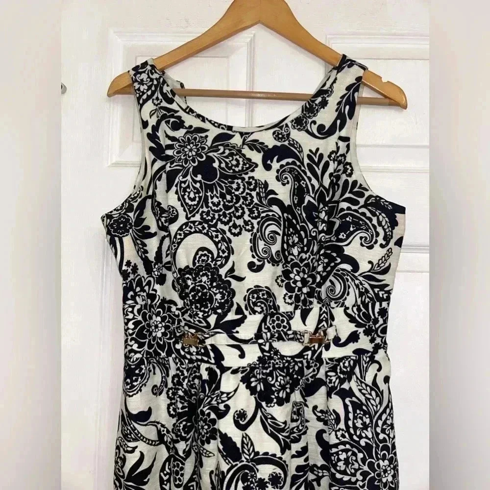 Eliza J Navy Blue‎ and Off White Paisley Sheath Dress Size 10
